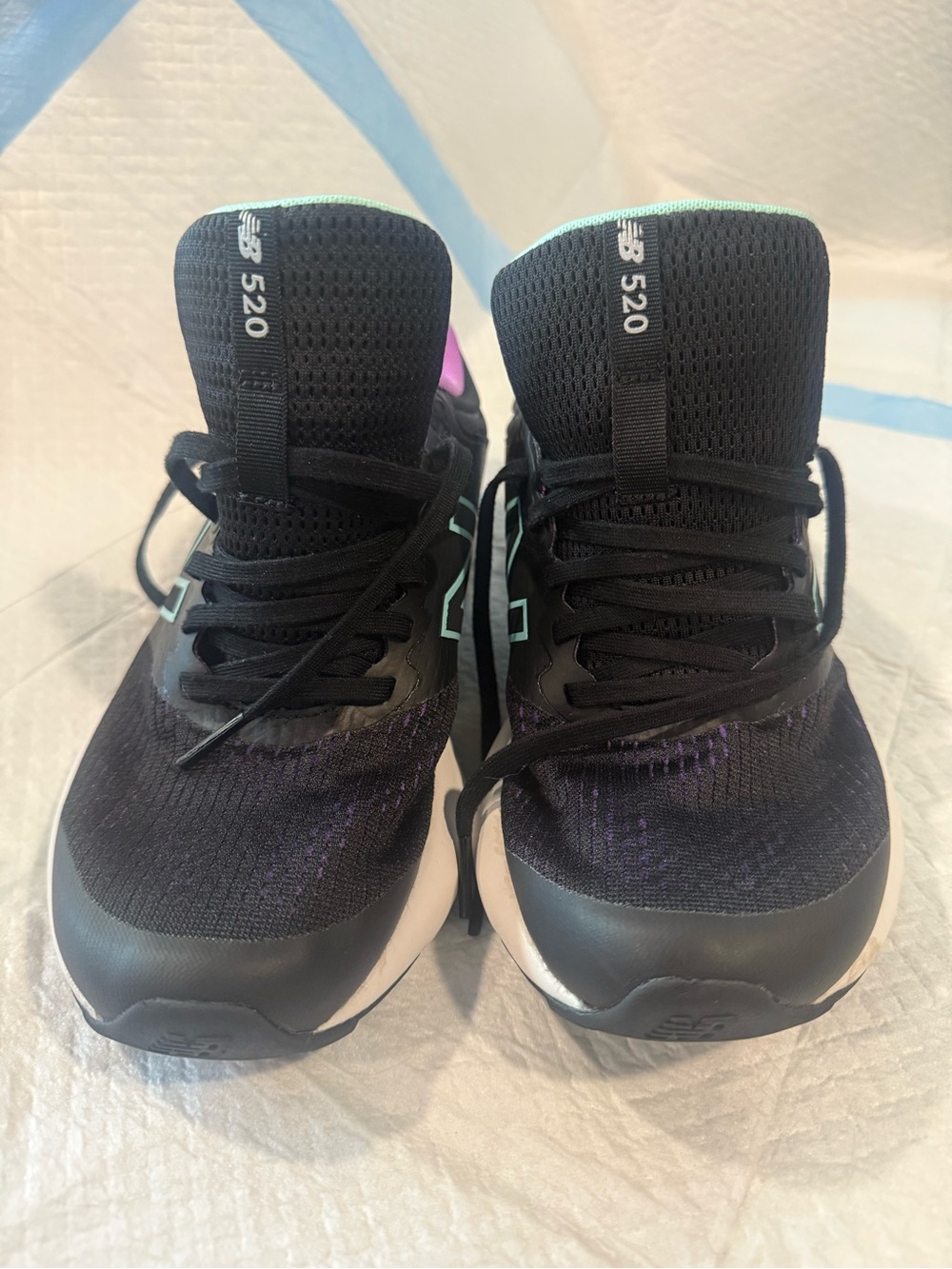 New Balance 520 Women's Black Athletic Sneakers